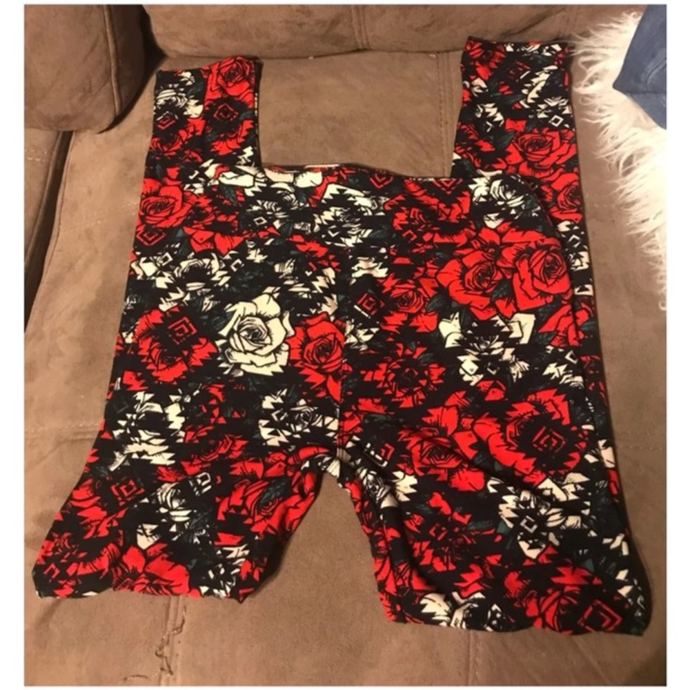 LulaRoe Rose Leggings
